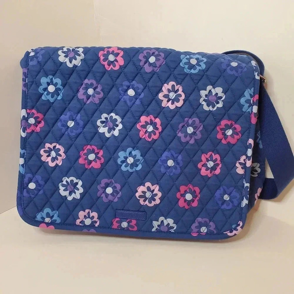 Vera Bradley Ellie Flowers Messenger Bag New with Tags - Picture 4 of 14